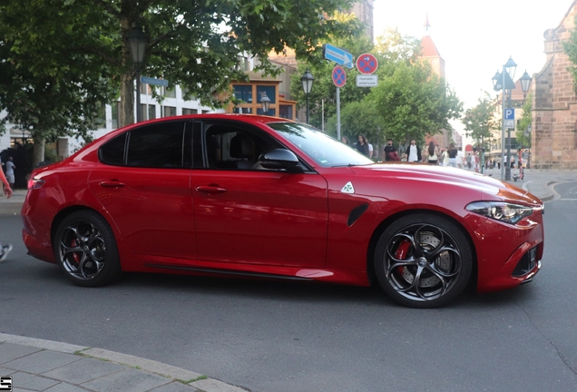 Alfa Romeo Giulia Quadrifoglio 2023