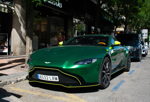 Aston Martin V8 Vantage 2018