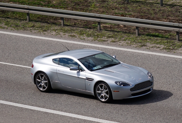 Aston Martin V8 Vantage