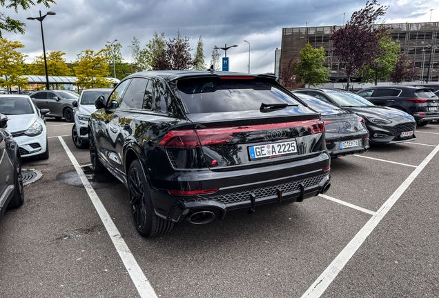Audi RS Q8 2024
