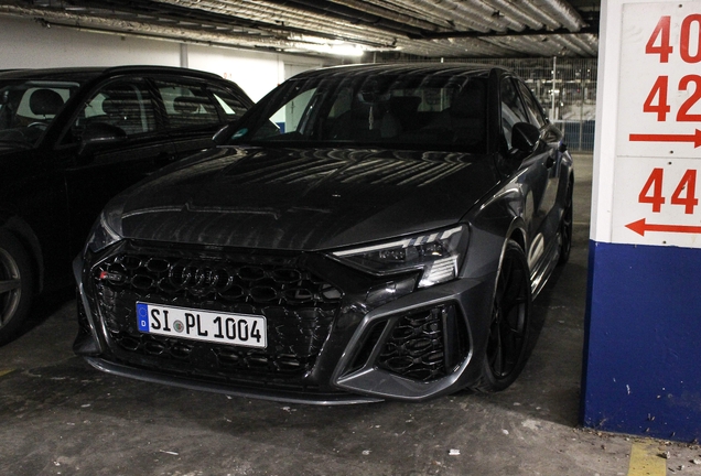 Audi RS3 Sedan 8Y
