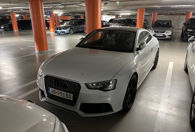 Audi RS5 B8 2012