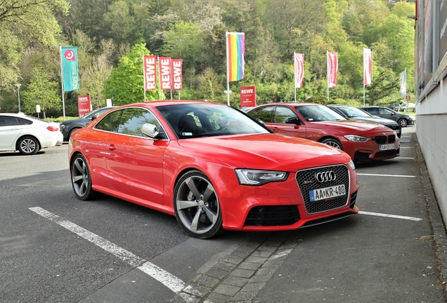 Audi RS5 B8 2012