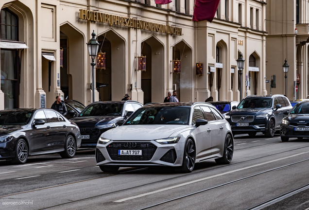 Audi RS6 Avant C8