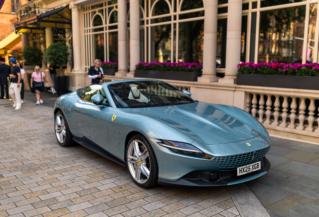 Ferrari Roma Spider