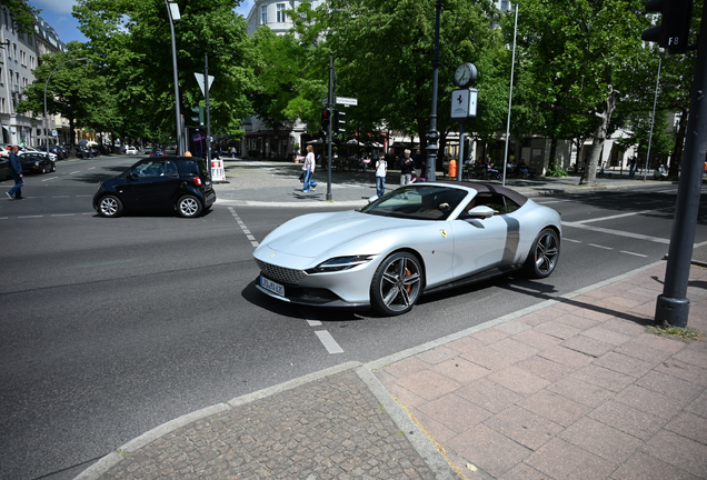 Ferrari Roma Spider
