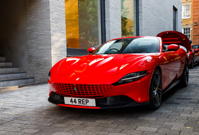 Ferrari Roma Spider