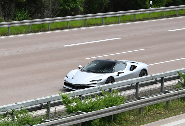 Ferrari SF90 Spider
