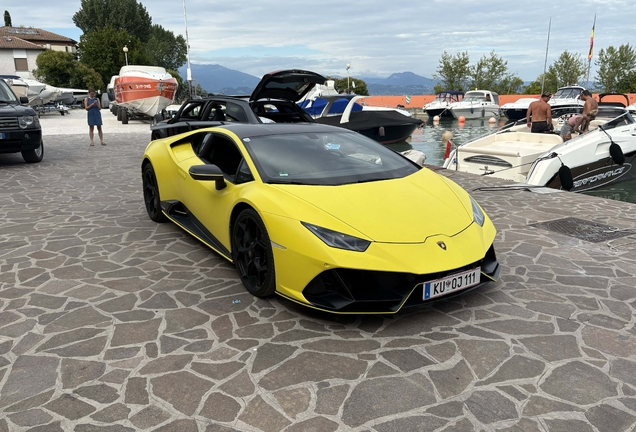 Lamborghini Huracán LP640-4 EVO