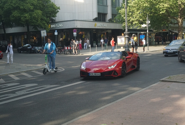 Lamborghini Huracán LP640-4 EVO Spyder