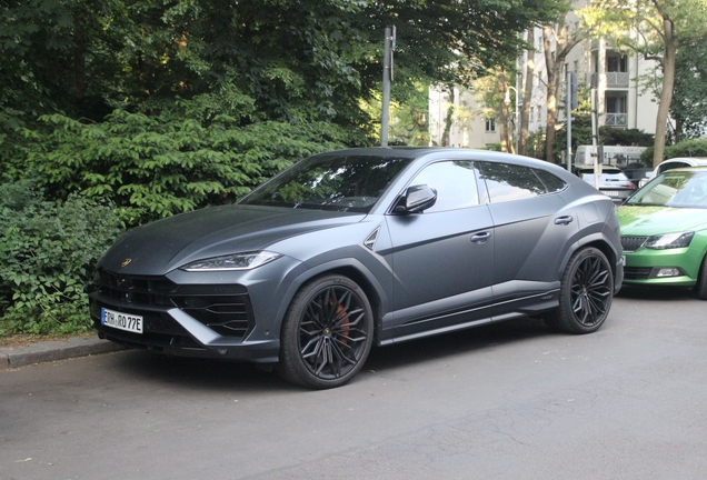 Lamborghini Urus SE