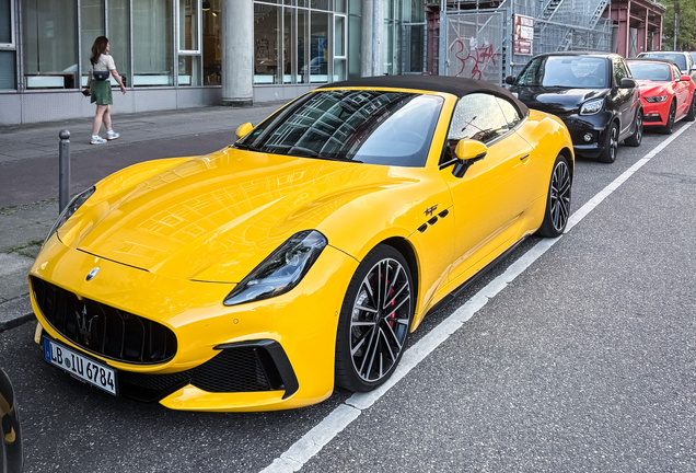 Maserati GranCabrio Trofeo