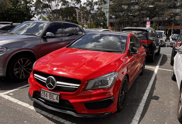Mercedes-AMG CLA 45 C117
