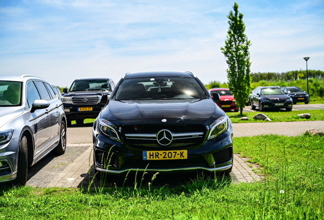 Mercedes-AMG GLA 45 X156
