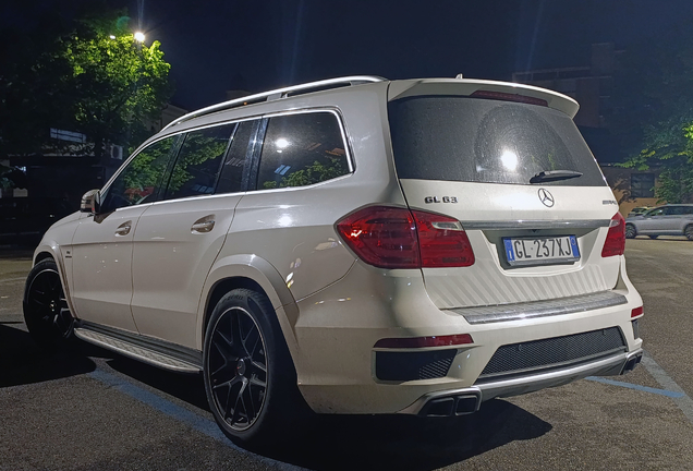 Mercedes-Benz GL 63 AMG X166