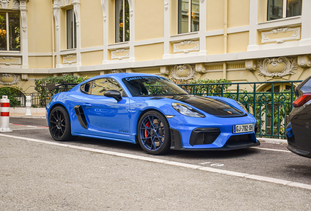 Porsche 718 Cayman GT4 RS Weissach Package