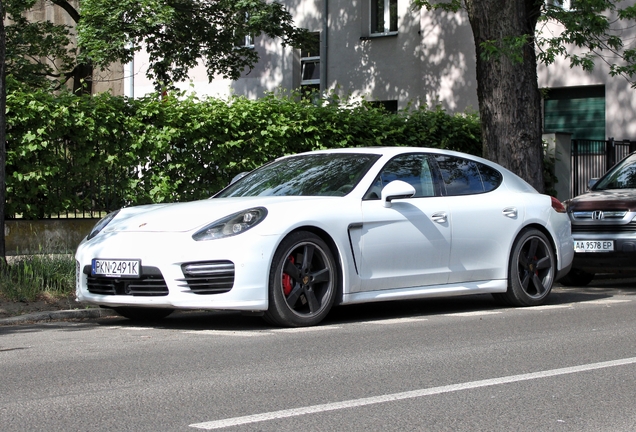 Porsche 970 Panamera GTS MkII