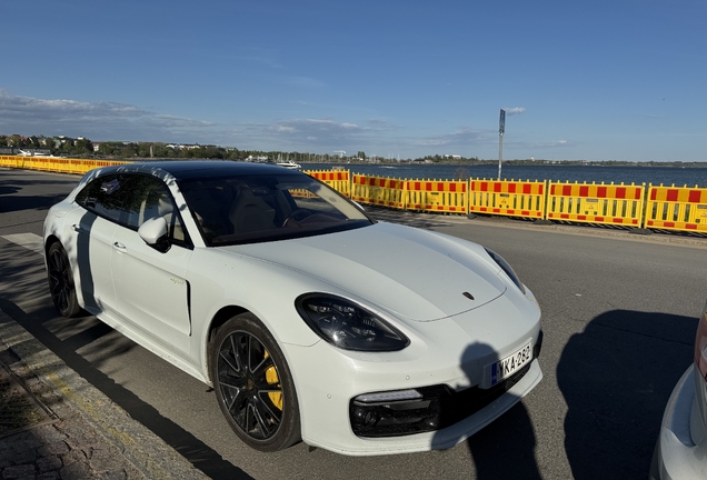 Porsche 971 Panamera Turbo S E-Hybrid Sport Turismo MkI