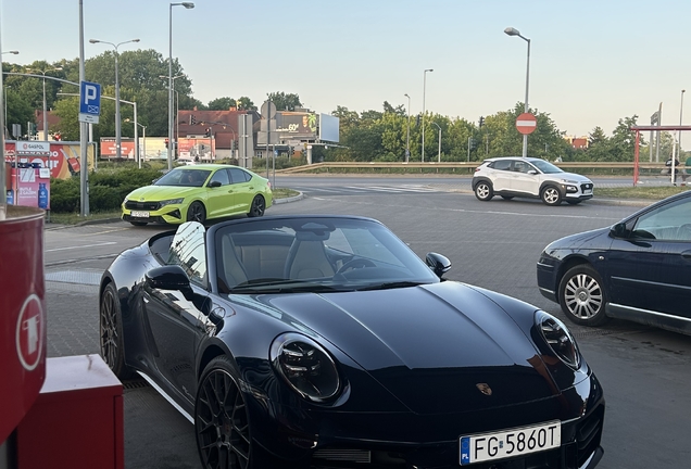 Porsche 992 Carrera 4S Cabriolet MkII