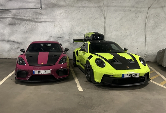 Porsche 992 GT3 RS MkI Weissach Package
