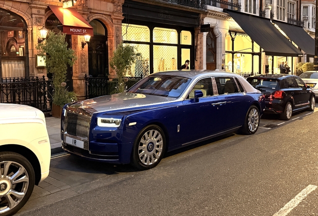 Rolls-Royce Phantom VIII EWB