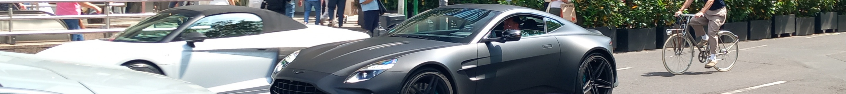 Aston Martin Vantage 2024
