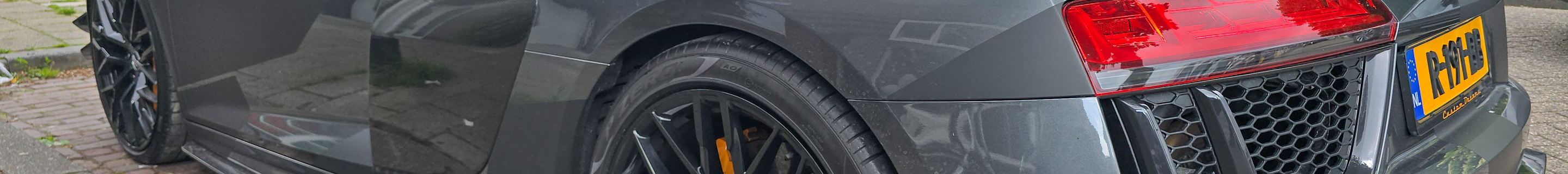 Audi R8 V10 Plus 2015