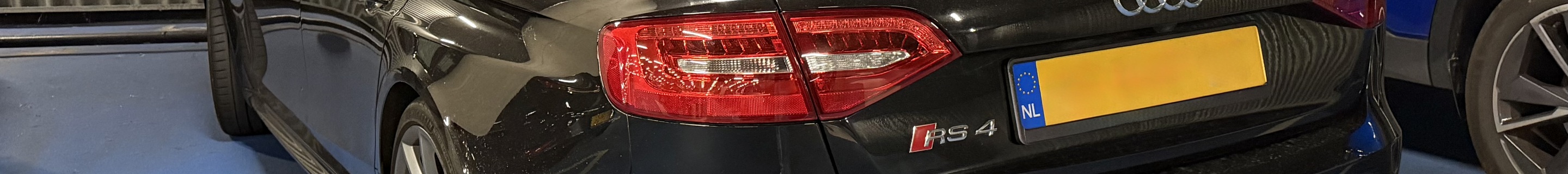 Audi RS4 Avant B8