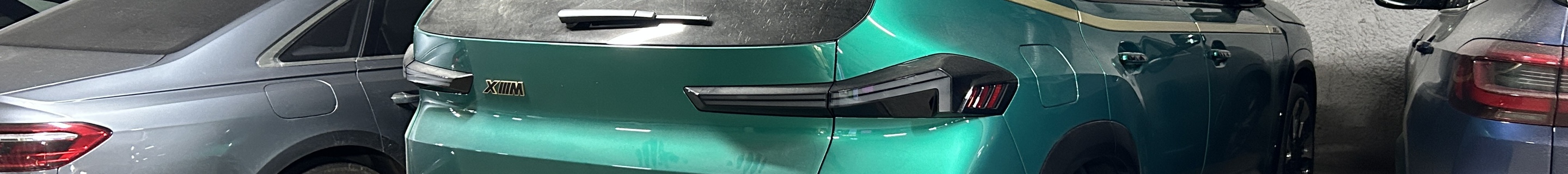 BMW XM G09