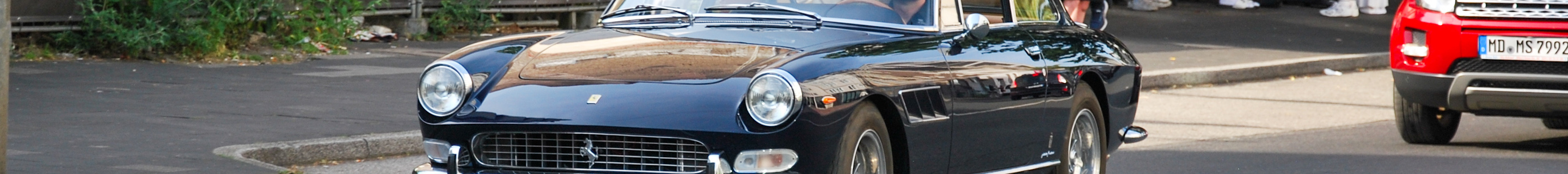 Ferrari 330 GT 2+2 Series II