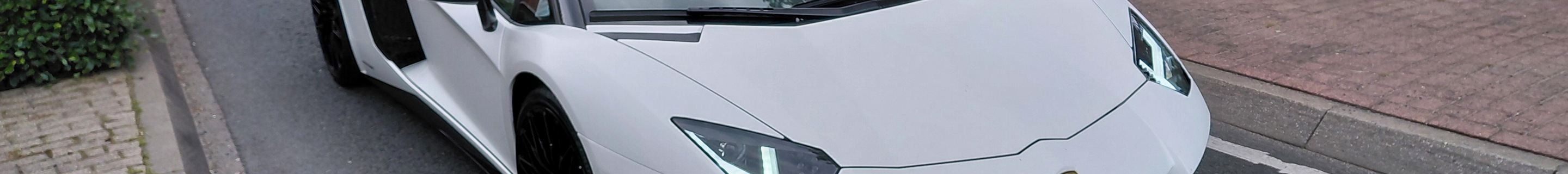 Lamborghini Aventador LP750-4 SuperVeloce Roadster