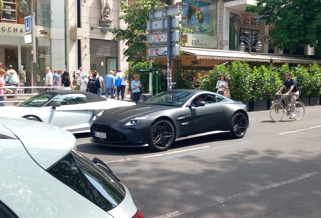 Aston Martin Vantage 2024