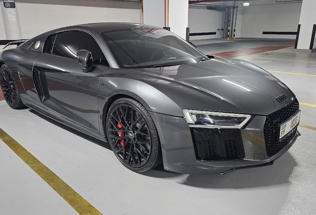 Audi R8 V10 2015