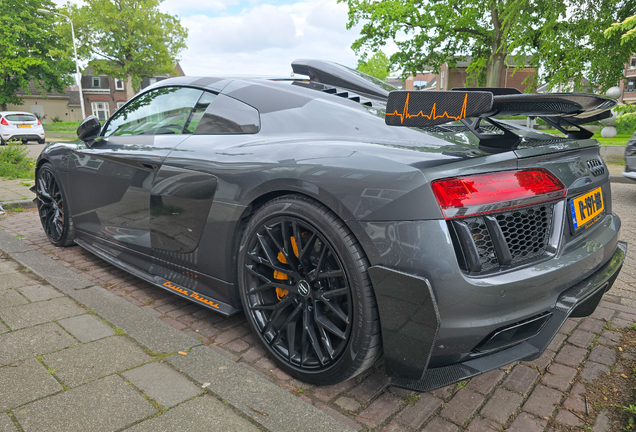 Audi R8 V10 Plus 2015