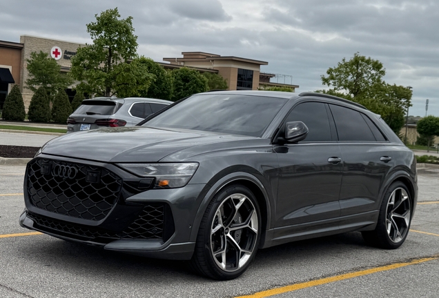 Audi RS Q8