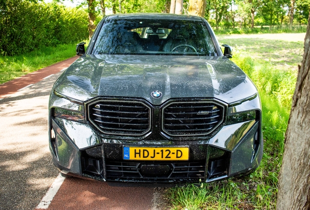 BMW XM G09