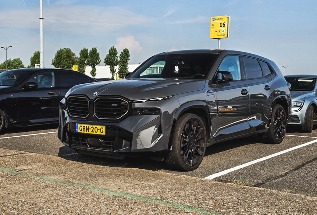 BMW XM G09