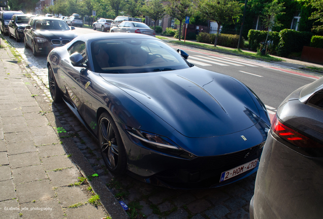 Ferrari Roma Spider