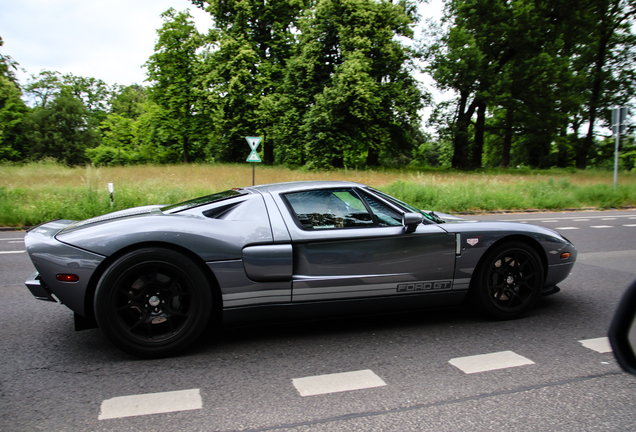 Ford GT