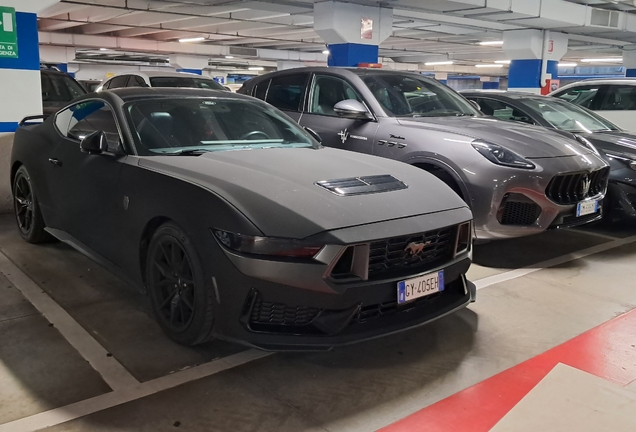 Ford Mustang Dark Horse 2024