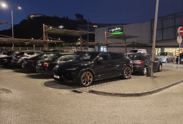 Lamborghini Urus Performante