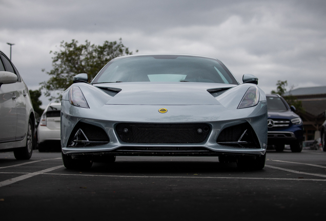 Lotus Emira