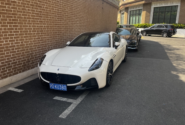 Maserati GranTurismo Modena