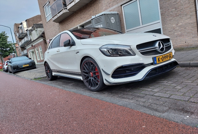 Mercedes-AMG A 45 W176 2015