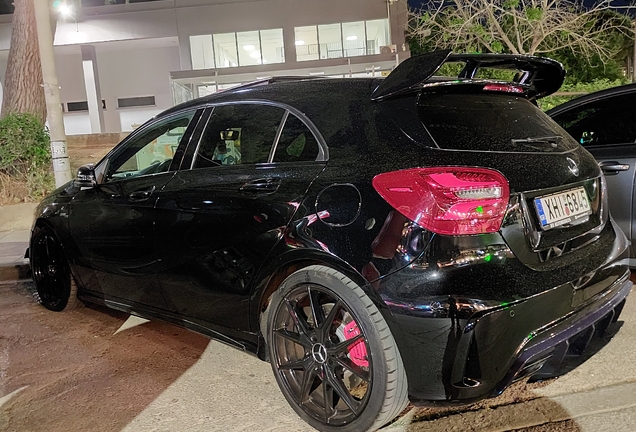 Mercedes-AMG A 45 W176 2015