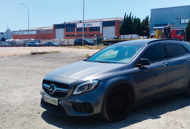 Mercedes-AMG GLA 45 X156 2017
