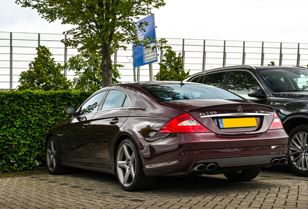 Mercedes-Benz CLS 55 AMG