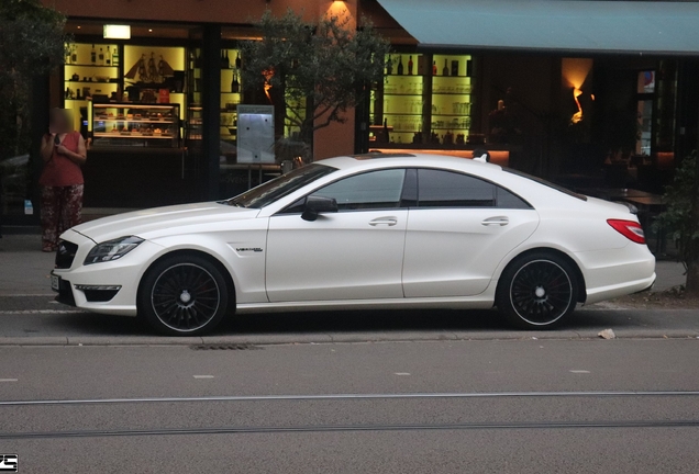 Mercedes-Benz CLS 63 AMG C218