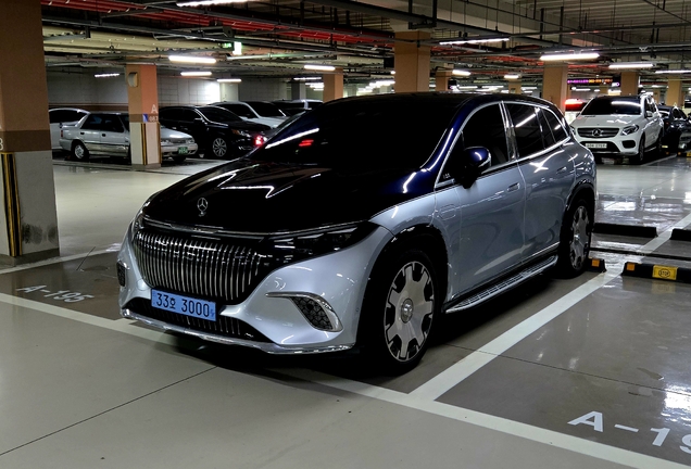 Mercedes-Maybach EQS 680 SUV