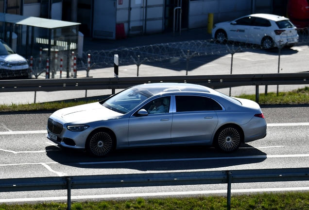 Mercedes-Maybach S 680 X223